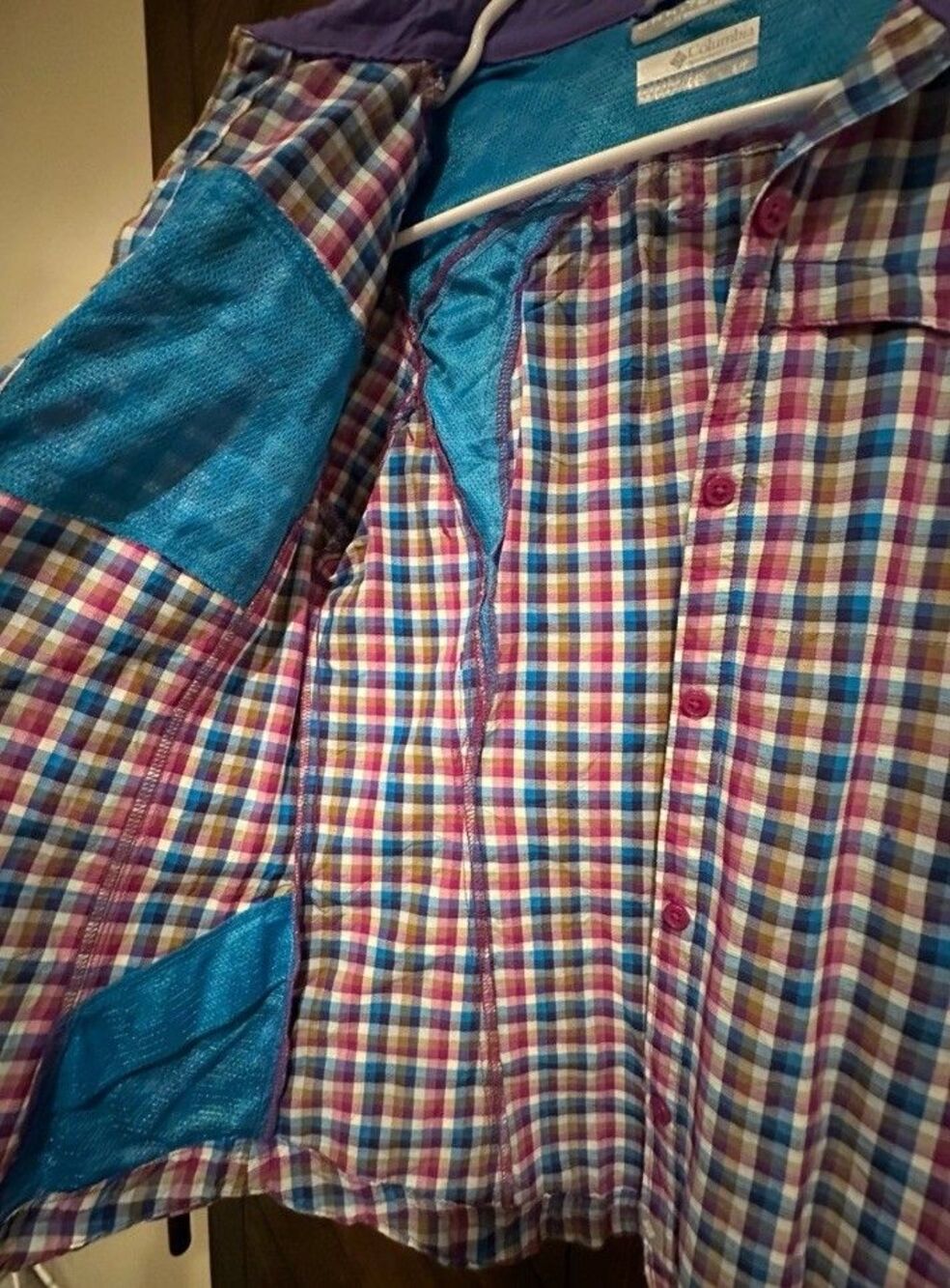 Columbia Omni-Shade UPF 40 Plaid Hiking Shirt Women’s Small Blue Purple Plaid - Picture 7 of 7